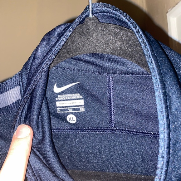 Nike track jacket - Picture 2 of 4